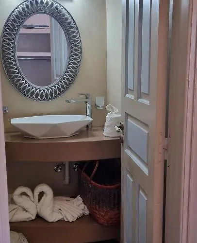 St Paul's Chrysanthi * Líndos