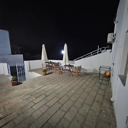 St Paul's Chrysanthi * Líndosz