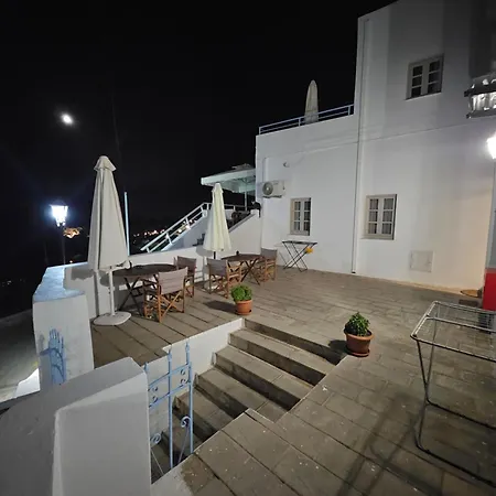 St Paul's Chrysanthi