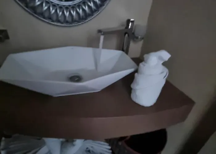 St Paul's Chrysanthi 아파트